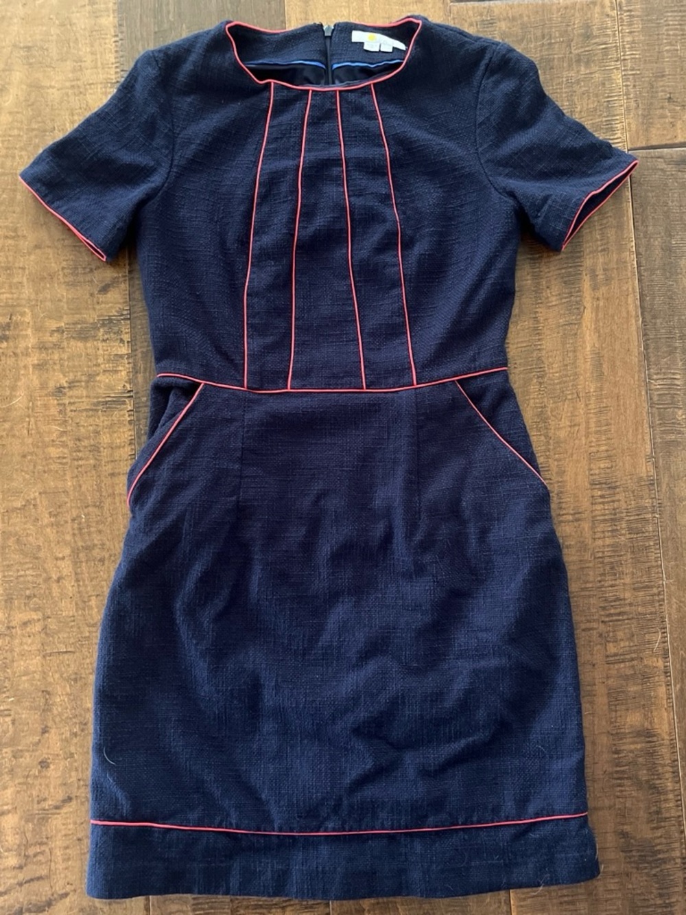 Boden ‘Jane’ textured cotton navy blue woven sheath dress with red piping Sz. 6